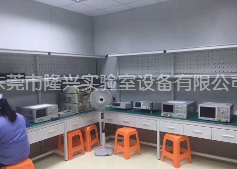 電子廠工作臺(tái)